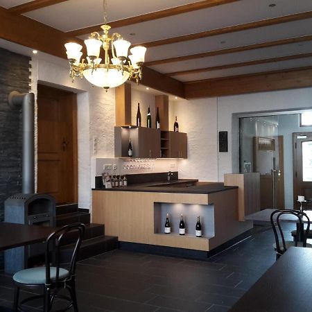 Weingut Licht-Stadtfeld Браунеберг Екстериор снимка